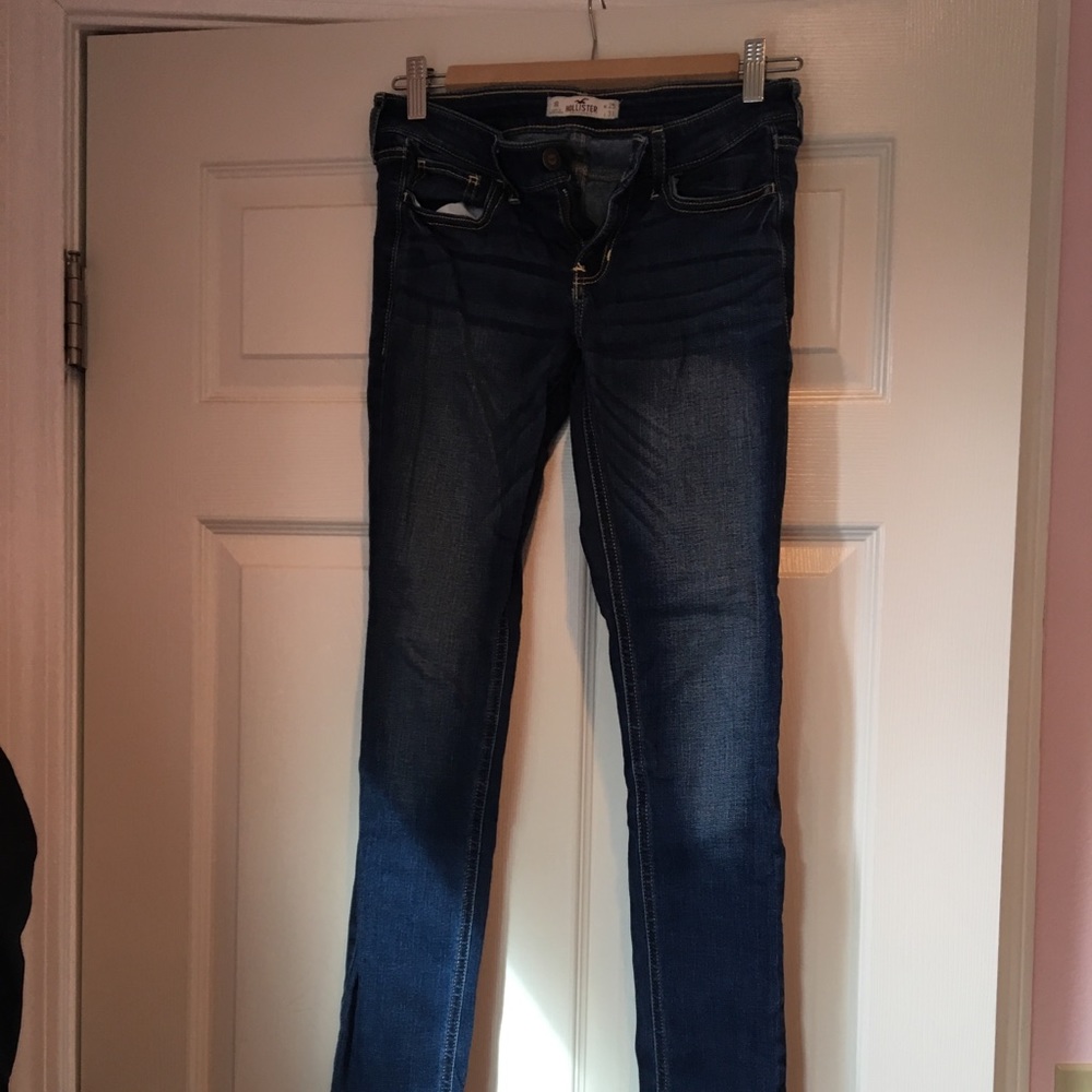 Hollister Dark Wash Jeans